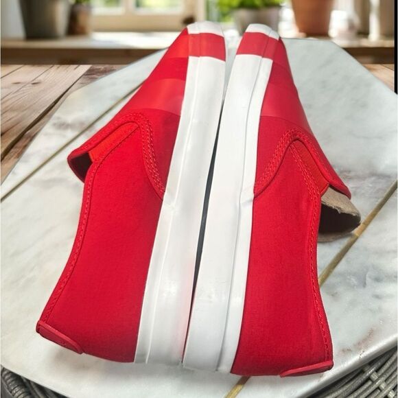 The Office of Angela Scott “Hammonds” Slip-On Sneaker Women’s Size 7 ( 37 EU ) R - Picture 11 of 15